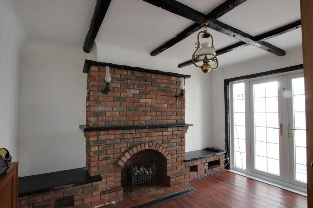 House in Portsmouth - View 3