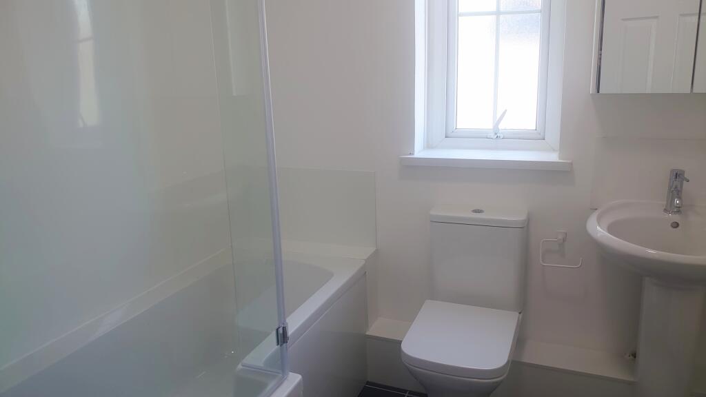 Apartment in Plymouth, Greenbank - View 4