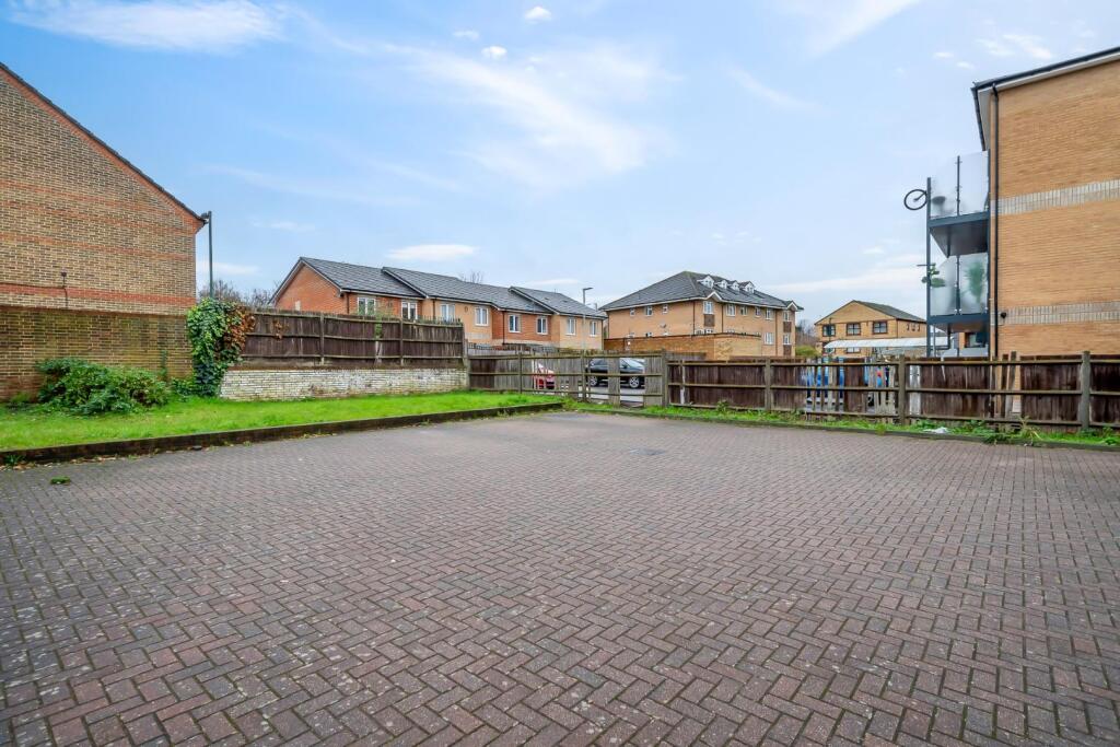 Property photo 9