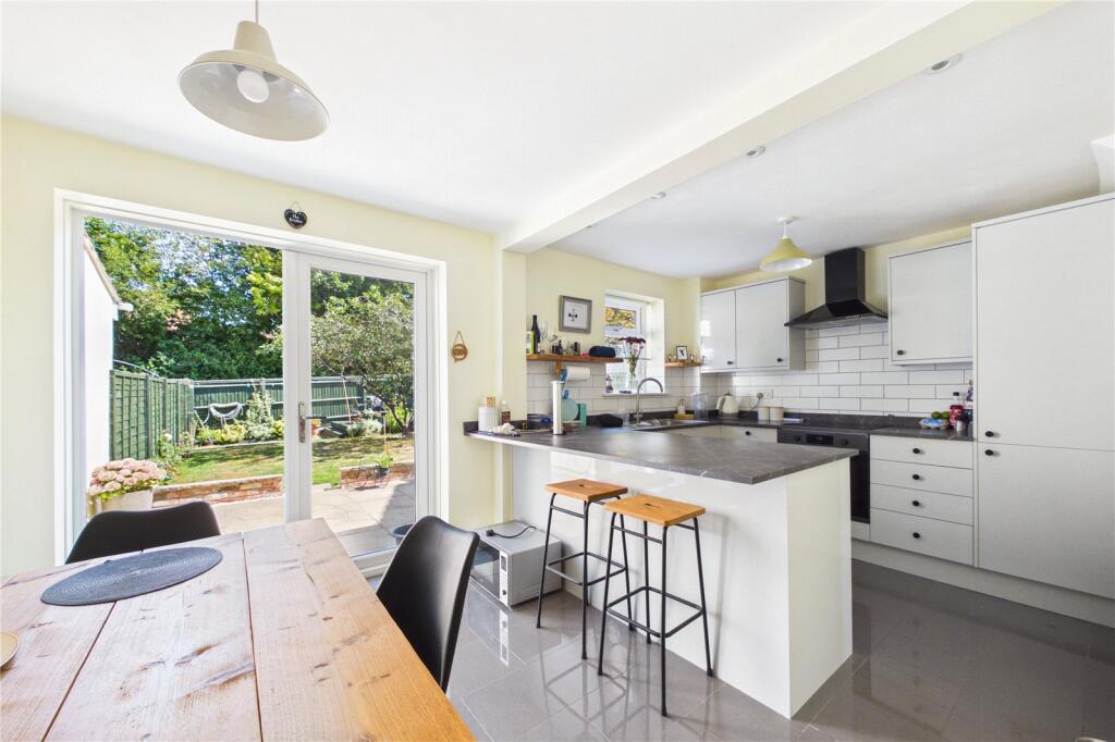 Britten Road, Basingstoke, Hampshire, RG22 - View 2