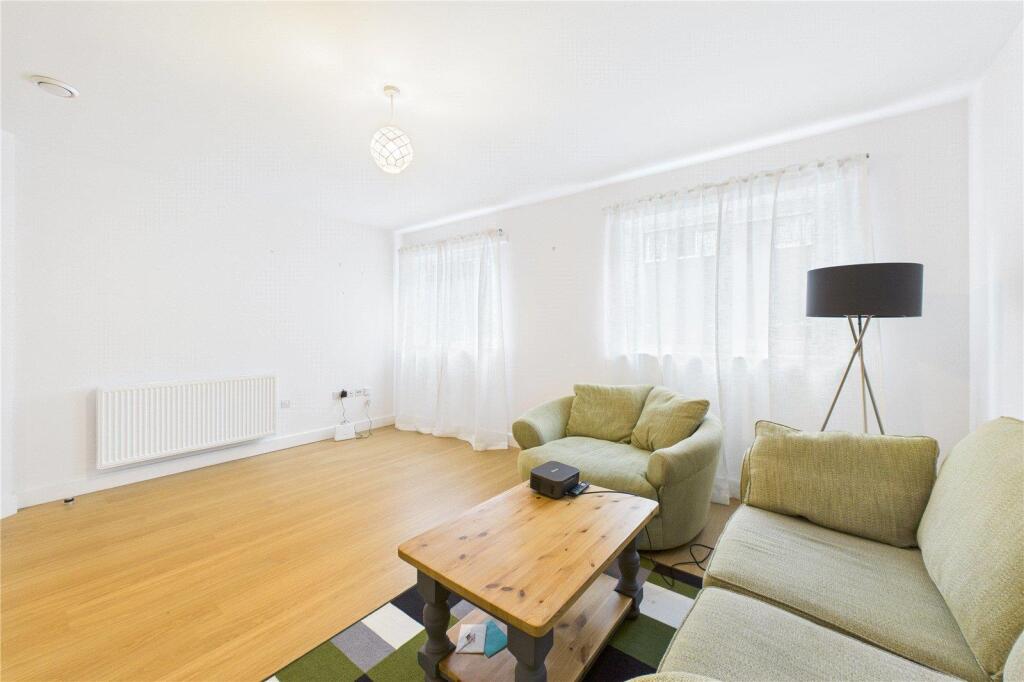 Apartment in Redhill - View 4