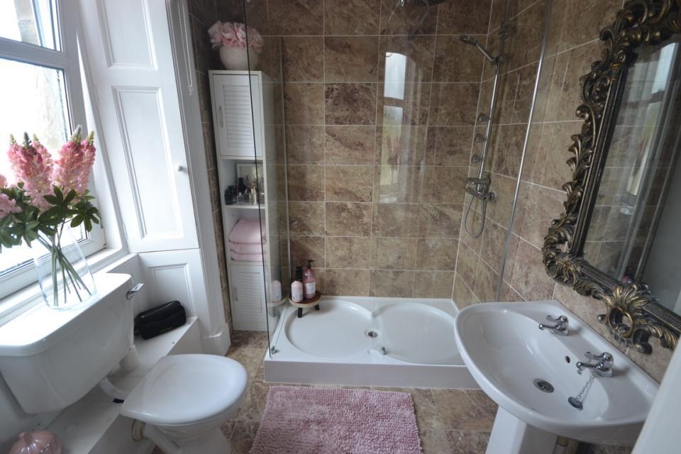 House in Galashiels - View 5