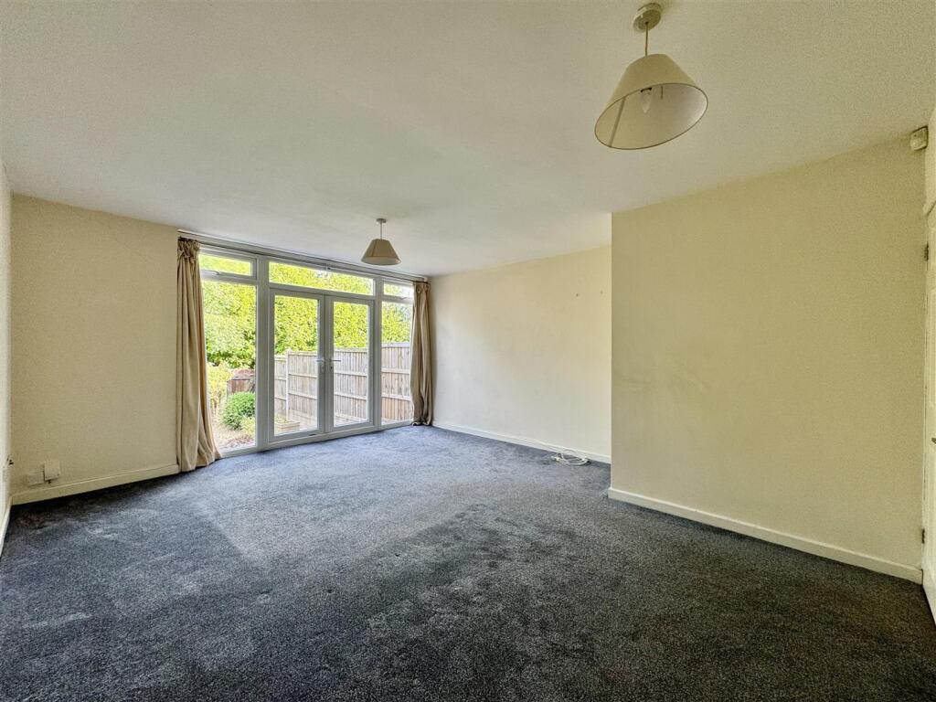 House in Bromsgrove, Hagley - View 2
