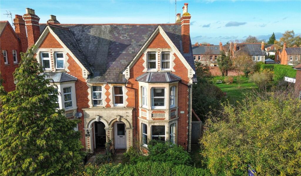 6-bed semi-detached on Elmhurst Road, Reading, Berkshire, RG1, £750,000
