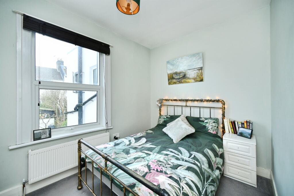 2 bedroom terraced house for sale in Sandown Road, Brighton, BN2 – další