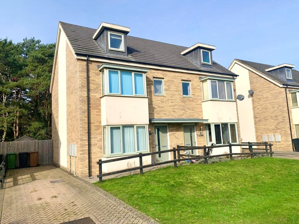 3-bed semi-detached on Westbrooke Place, LINCOLN, £290,000