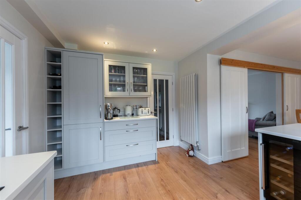 Carnoustie Close, Winsford photo 4