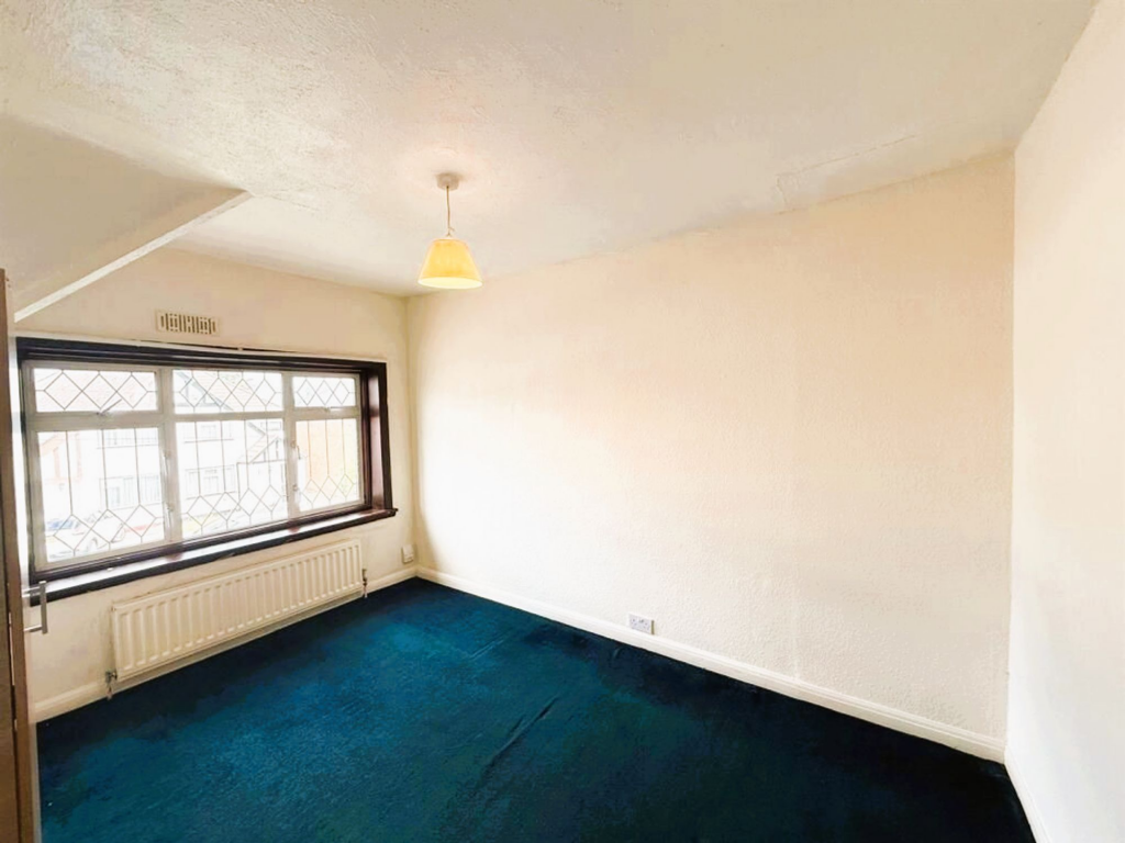House in Southall - View 4
