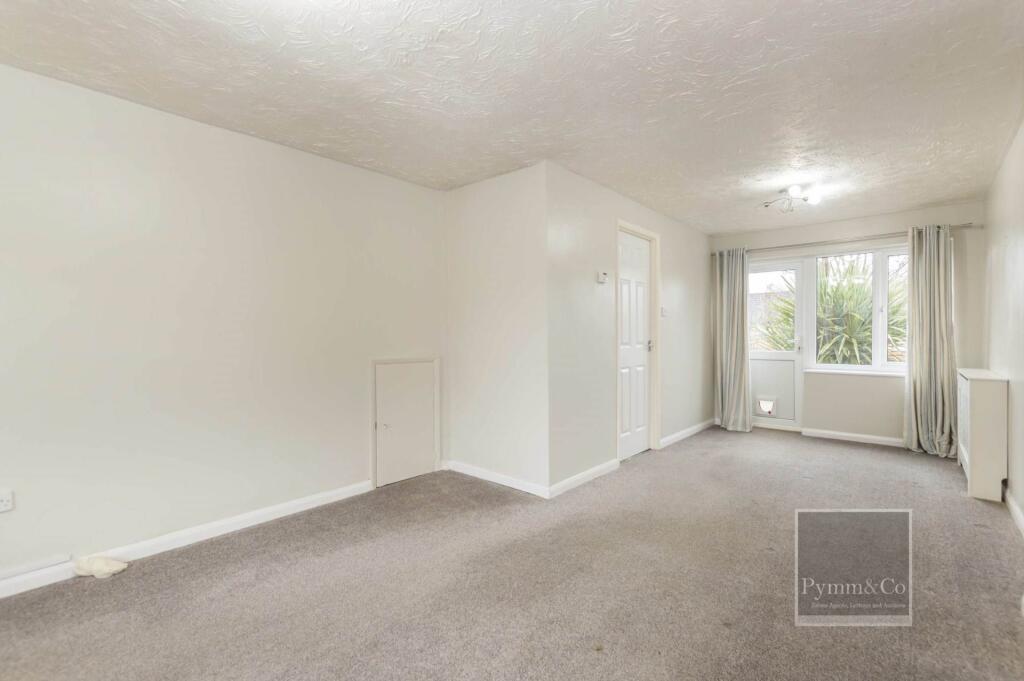 Acres Way, Drayton photo 3