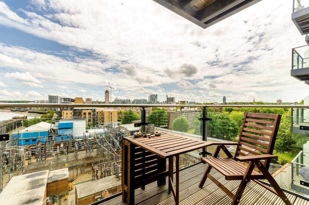 Apartment in London, Royal Borough of Greenwich - View 3