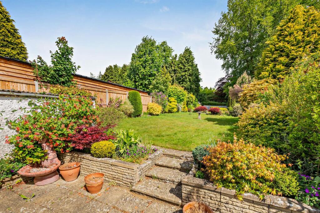 Ashford Road, Bearsted, Maidstone photo 3