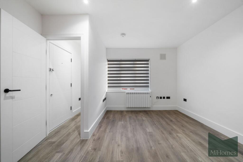 Apartment in London - View 4