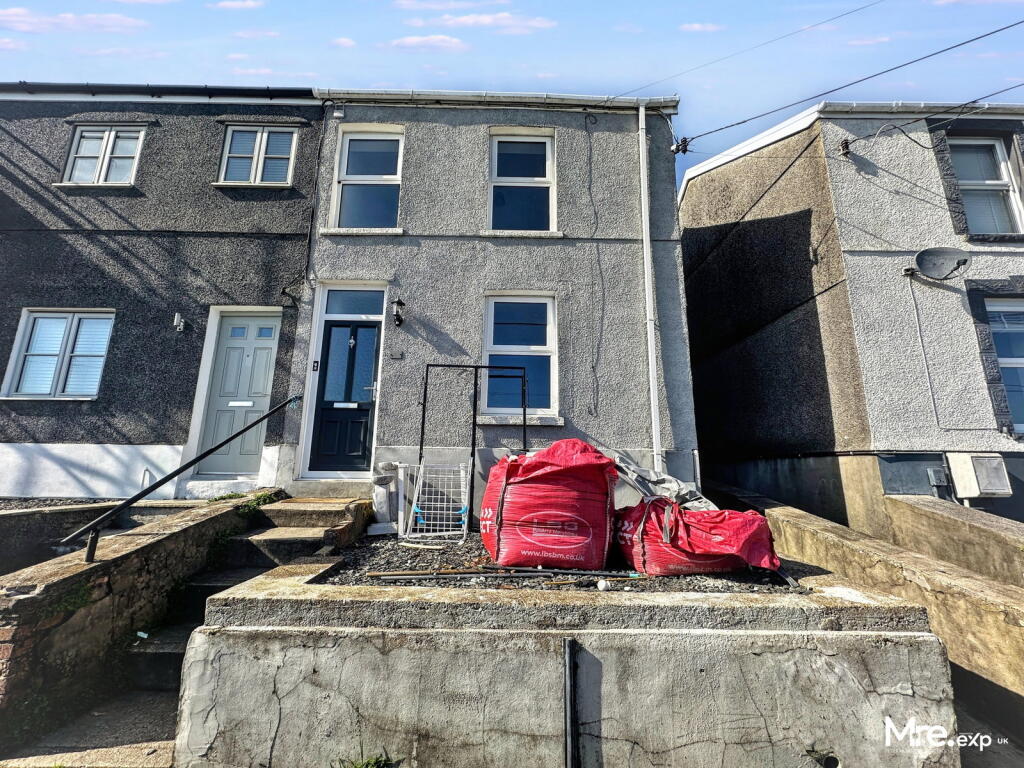 Main image of property: New Road, Cilfrew, Neath, SA10 8LL