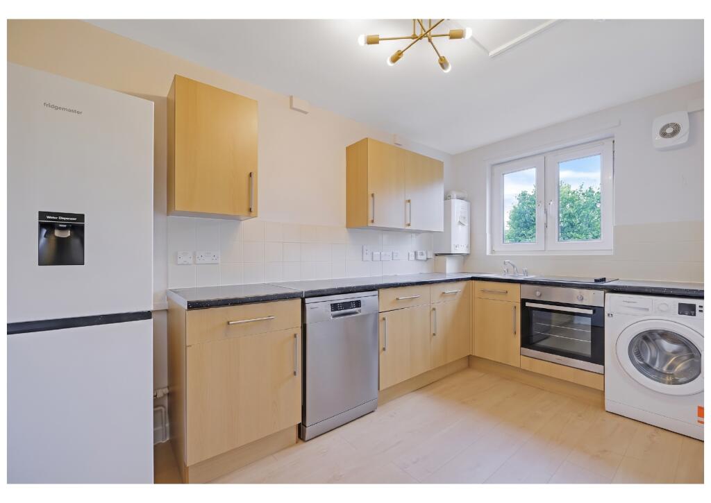 Apartment in London - View 5
