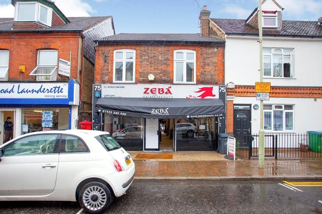 Apartment in Watford, North Watford - More