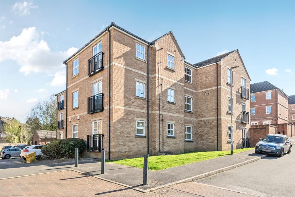 2-bed flat on Broom Mills Road, Farsley, £165,000