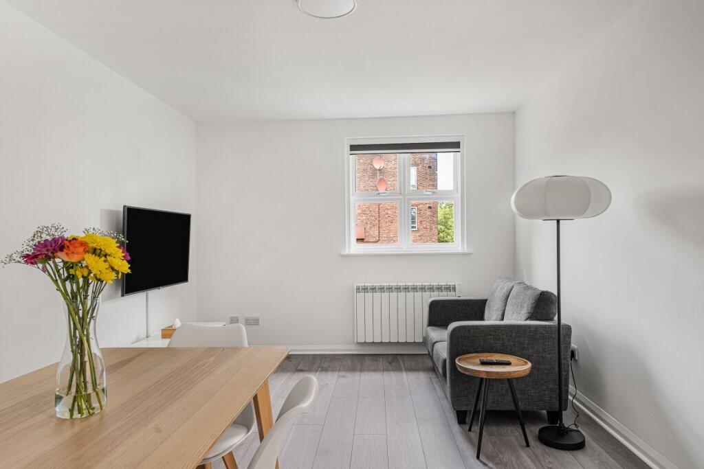Apartment in London - View 2
