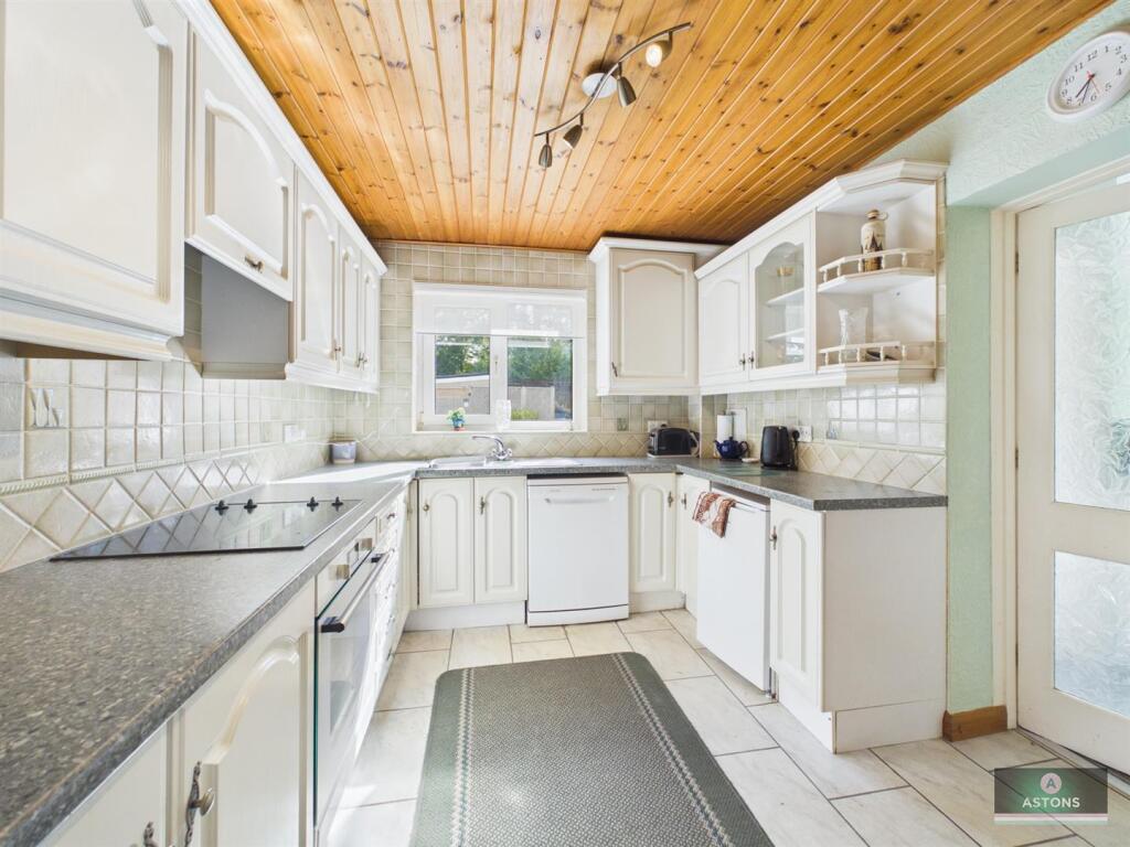 House in Redhill - View 5