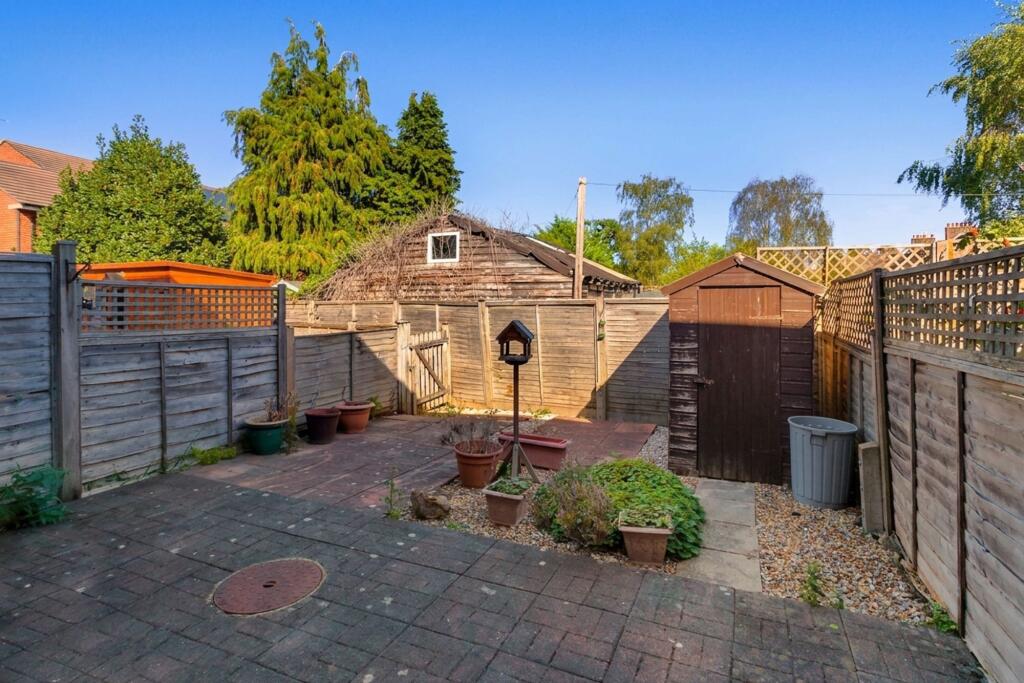 House in Tonbridge - View 4