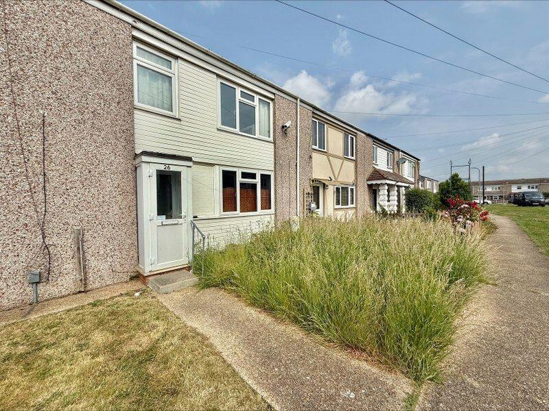 2-bed terraced on First Avenue, Canvey Island, £200,000