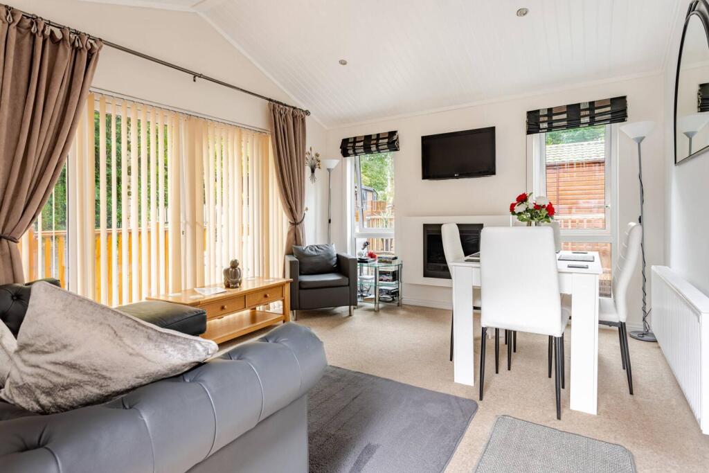 White Cross Bay Holiday Park & Marina, Ambleside Road, Windermere, LA23 1LF - View 3