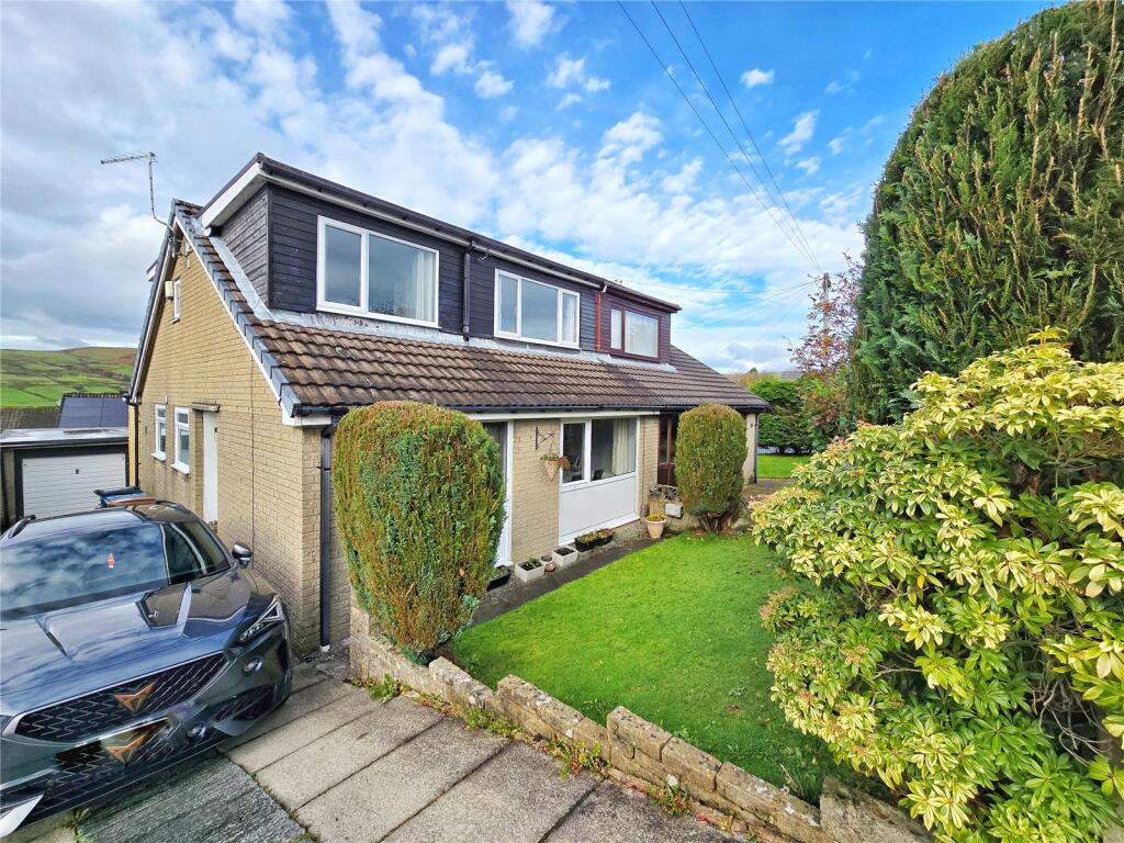 3-bed semi-detached on Hempshaw Avenue, Loveclough, Rossendale, BB4, £299,950