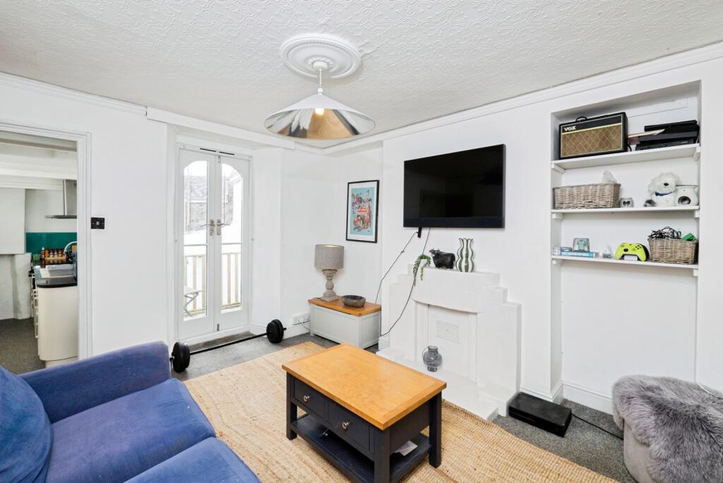 House in Truro - View 4