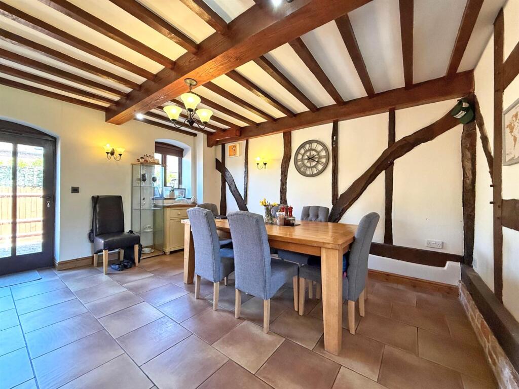 Lower Netley Farm, Dorrington, Shrewsbury photo 4