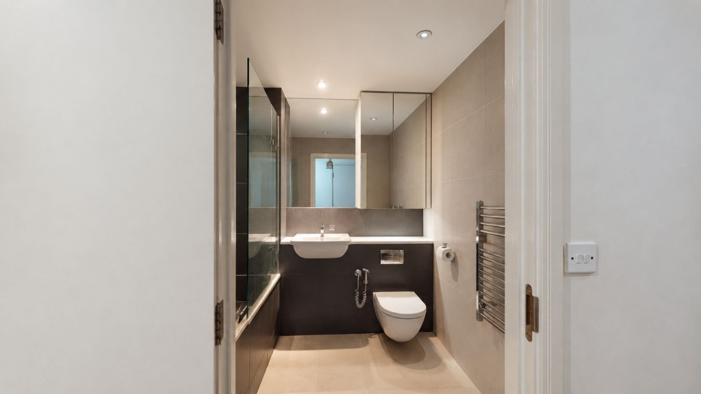 Apartment in Croydon - View 5
