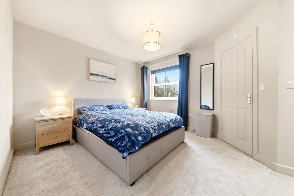 House in Leeds, Tinshill - View 4