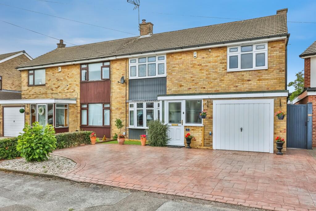 Main image of property: Birchdale Avenue, Hucknall, Nottingham