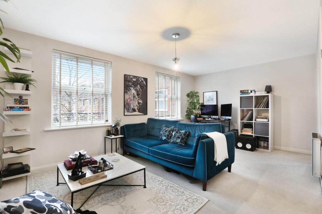 Main image of property: Paxton Road, London