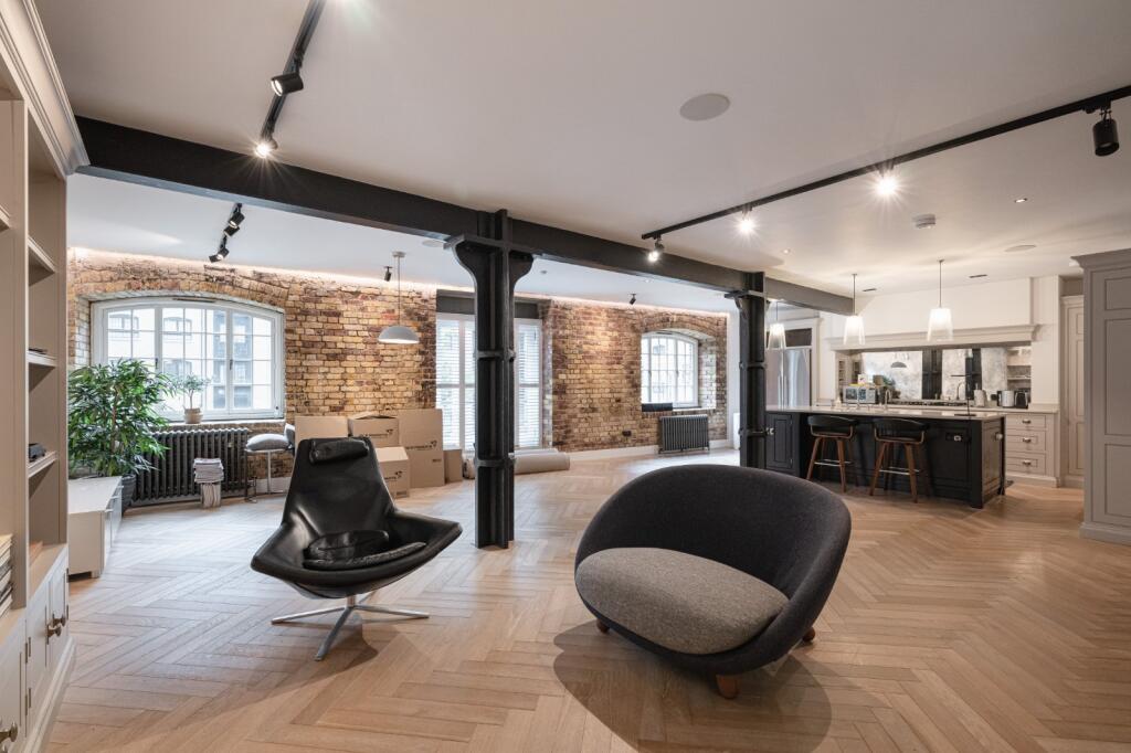 Apartment in London, Butler's Wharf, Bermondsey - View 2