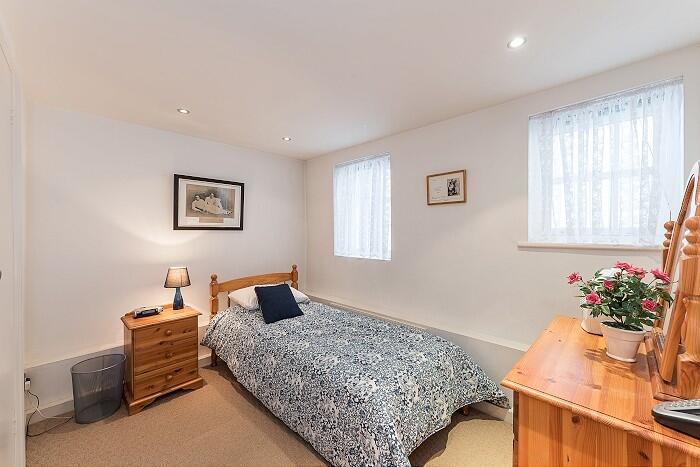 3 bedroom cottage for rent