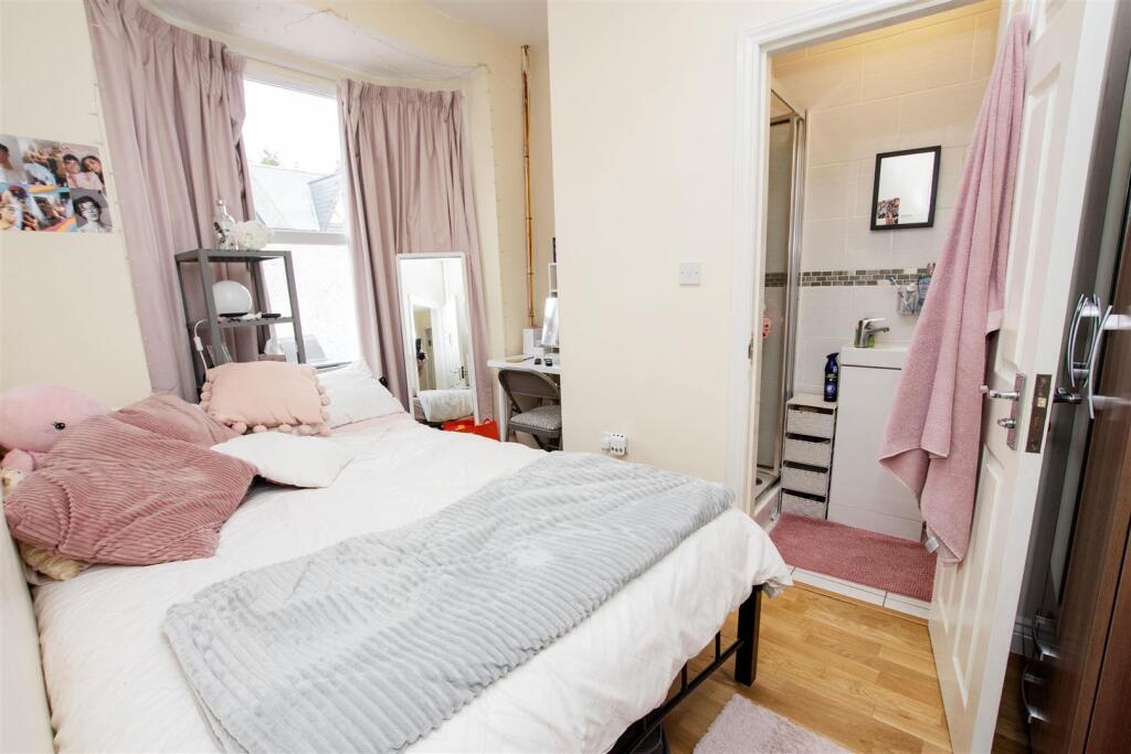 Additional image 6 of Harborne Park Road, Birmingham, West Midlands, B17