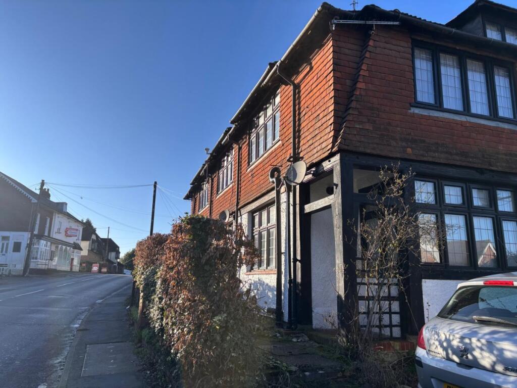 Main image of property: The Spinning Wheel, Nutfield