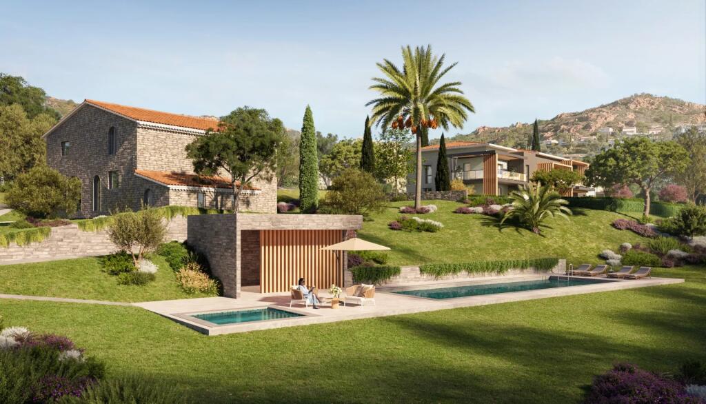 Main image of property: Provence-Alps-Cote d`Azur, Var, St-Raphaël