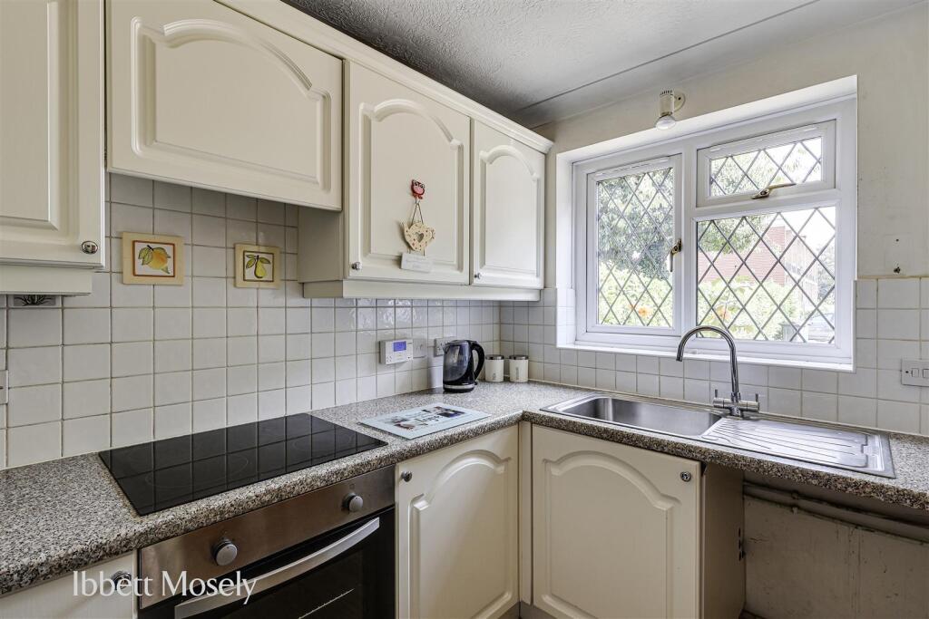 House in London - View 5