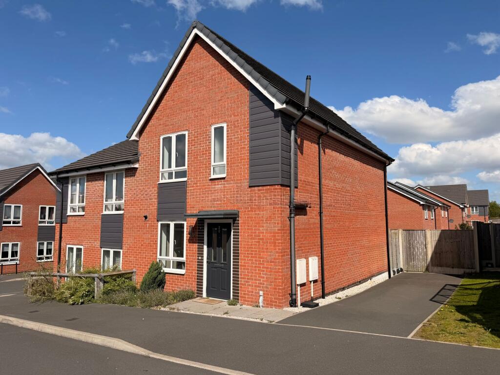 Main image of property: Readwald Drive, Rainworth, NG21