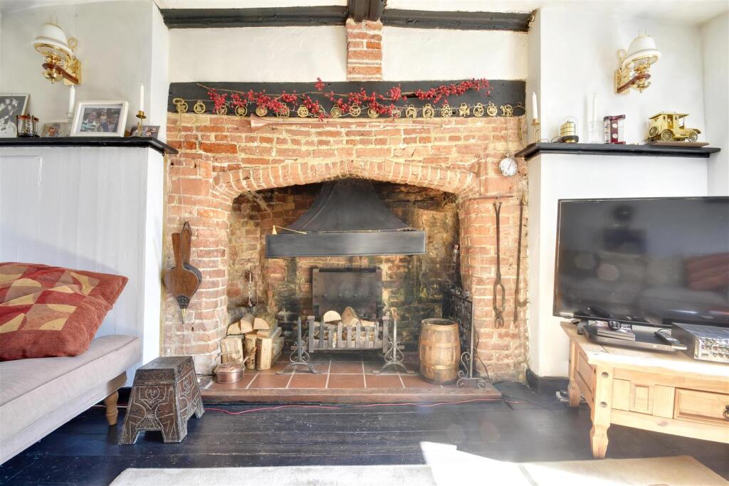 Station Road, Lydd, Romney Marsh photo 4