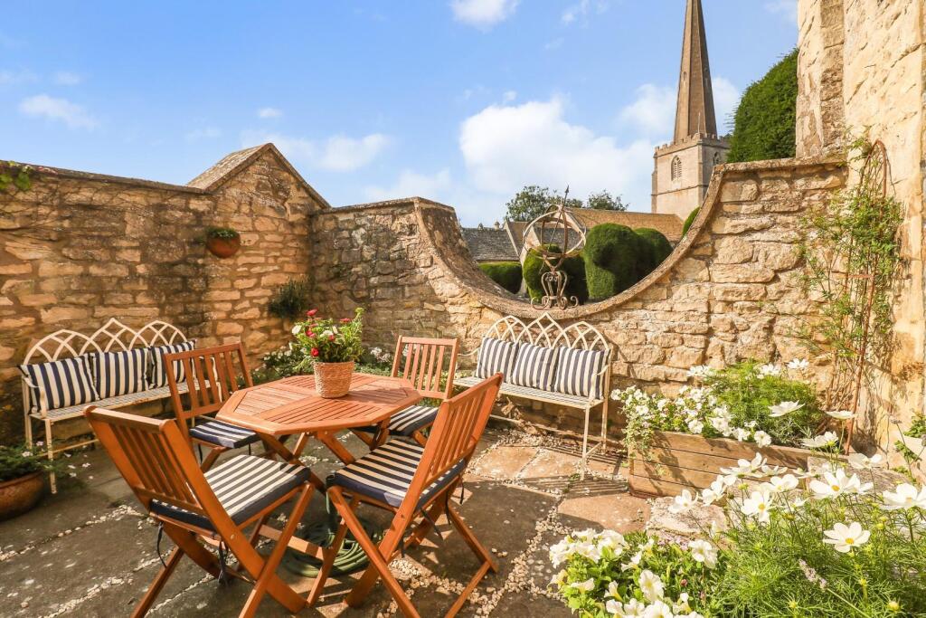 Painswick photo 4