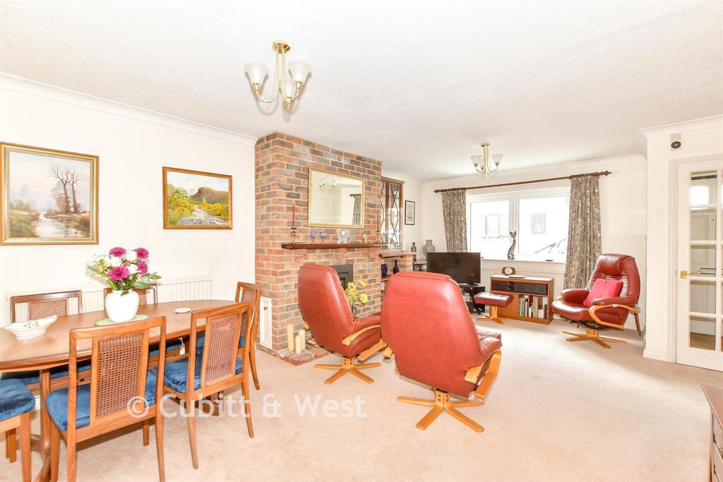 Spring Gardens, Emsworth, Hampshire - View 5