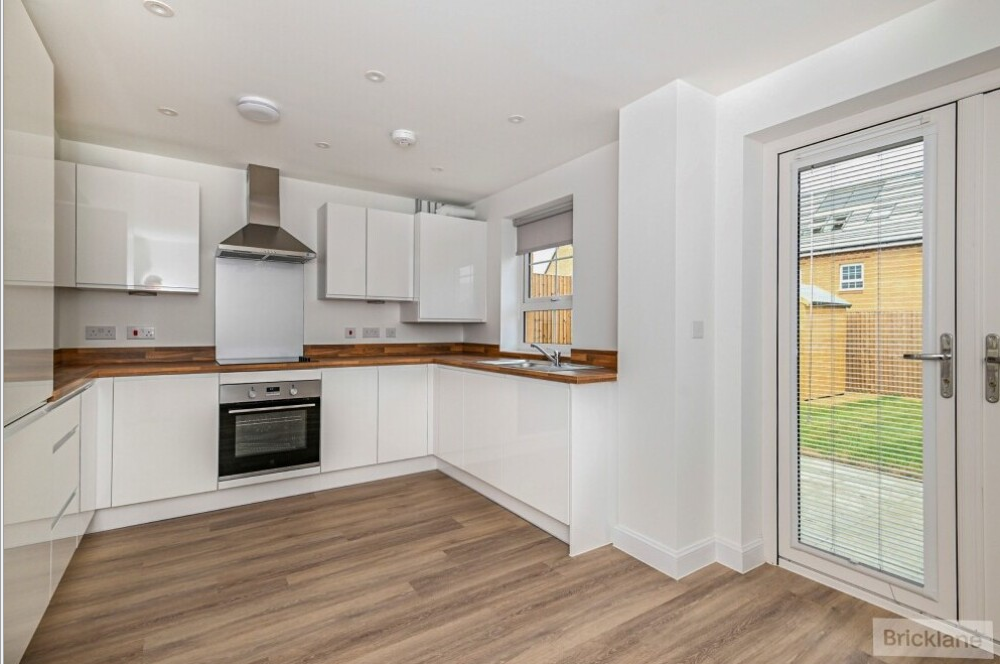 House in Swale, Key Street, Borden - View 2