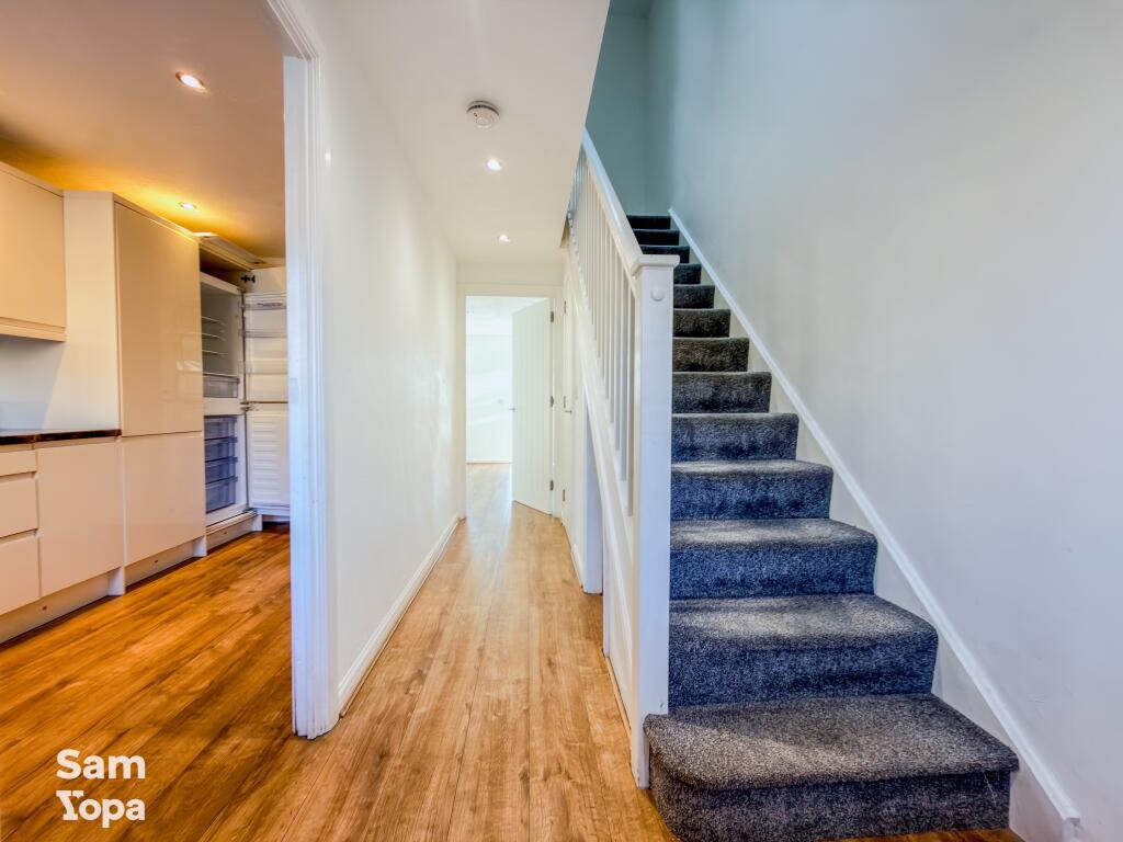 House in Harwich, Upper Dovercourt - View 2