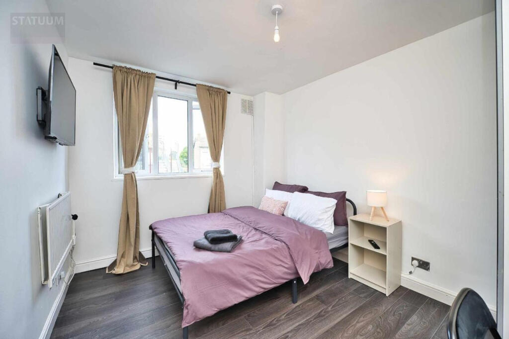 Main image of property: Chadbourn Street, London, E14