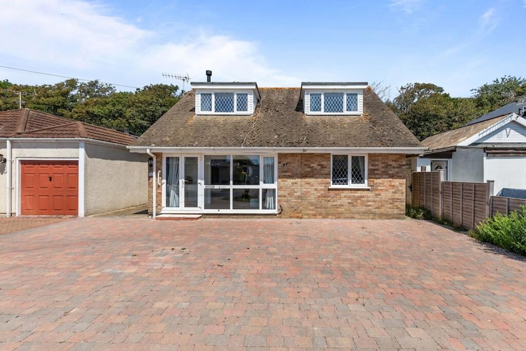 3-bed detached on Ancton Way, Bognor Regis, PO22, £550,000
