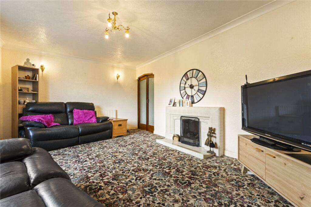 House in Doncaster - View 4