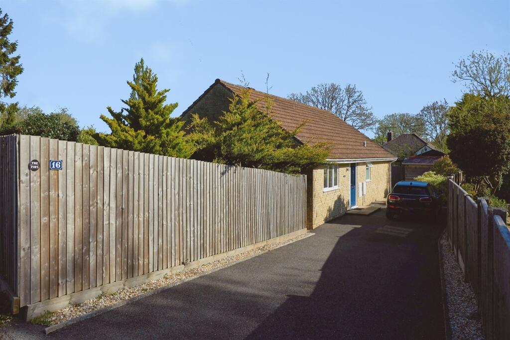 Main image of property: Rookery Close, Gillingham