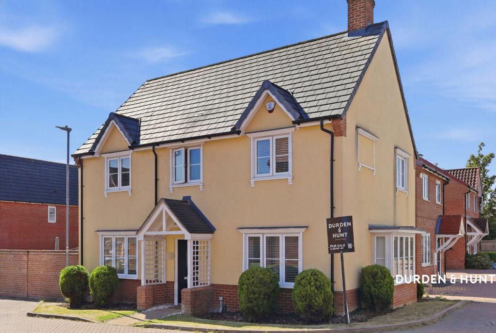 Main image of property: Abingdon Close, Basildon, SS15
