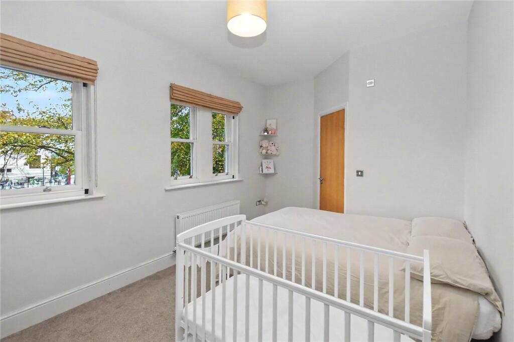 Apartment in Leeds - View 5